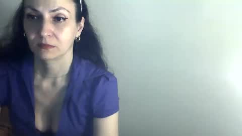 frankieteasing online show from February 4, 8:59 pm