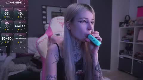 Asya UwU   online show from February 4, 11:30 pm