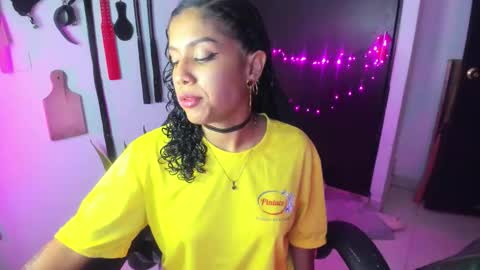 Lia Gomez online show from February 9, 11:29 pm