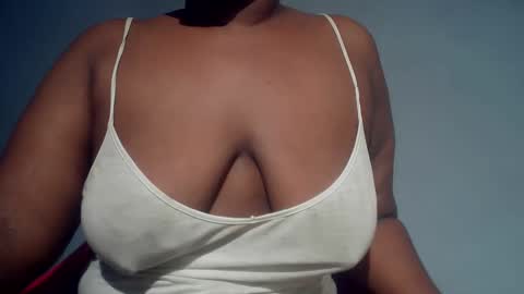 freaky slut5 online show from January 8, 4:27 am