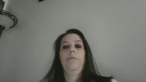 freckles232399 online show from April 13, 5:36 pm