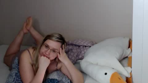 frelina online show from November 6, 7:42 pm