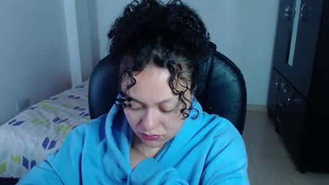 Louise  online show from January 6, 4:04 am