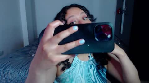 Louise  online show from December 6, 5:20 am