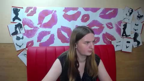 FreyaDak online show from December 1, 6:10 pm