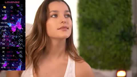 freyaheart online show from November 17, 7:09 am