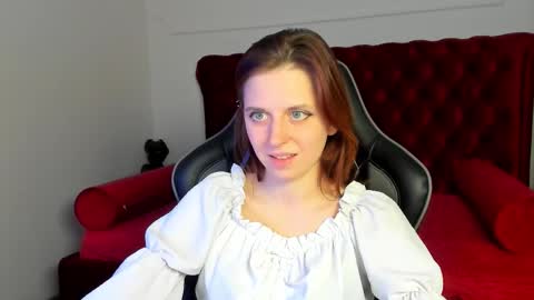 FreyaVey online show from February 5, 6:27 am