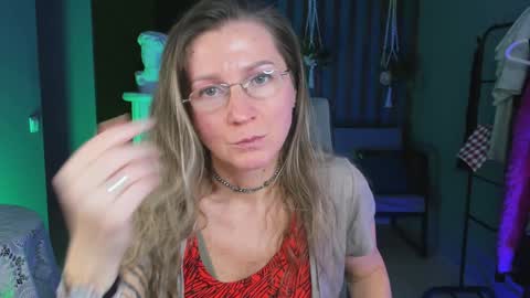 Frida Tander online show from January 7, 10:01 am