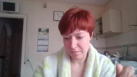 Fruittellalove online show from April 20, 8:17 am