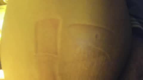 Snapshot of frumcake chatting on December 22, 1:33 am FrumCake online show from December 22, 1:33 am