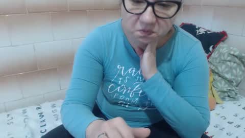 Ella online show from January 15, 6:22 am