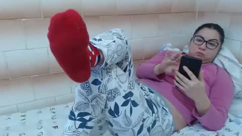 Ella online show from January 12, 6:28 am