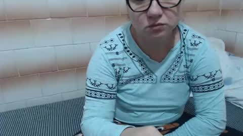 Ella online show from December 29, 6:03 am