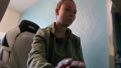 La online show from November 28, 7:22 am