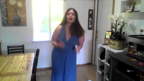 Linnys Palace online show from September 16, 5:10 pm