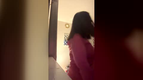 Linnys Palace online show from February 4, 3:09 am