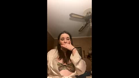 funghoul1031 online show from February 28, 4:34 am