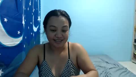 MAE online show from April 17, 1:19 am