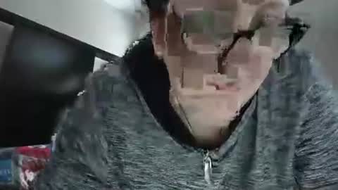 fuzzypeaches87 online show from December 22, 8:23 pm