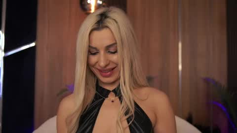 Grace online show from April 16, 9:39 pm