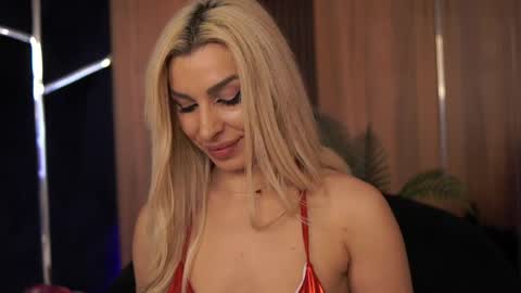 Grace online show from April 8, 8:22 pm