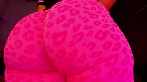 G A B R I E L A   online show from April 22, 4:42 am