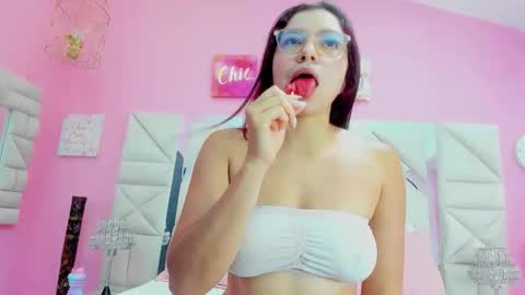 Gabby online show from April 11, 3:12 am