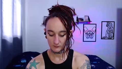 gabby_moon09 online show from October 28, 4:13 pm