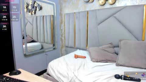 Gaby Santos online show from April 1, 1:41 pm