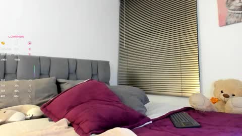 Gabriela  online show from February 20, 1:48 am