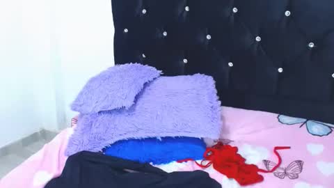 gabi_jhons_23 online show from November 11, 9:17 am