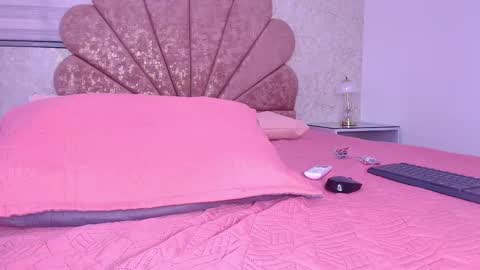 gabriela online show from March 28, 7:46 pm