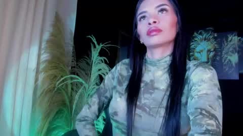 Gabriela Montes online show from February 22, 3:01 am