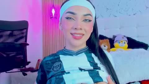 Gabriela Evans MS online show from March 9, 4:27 am