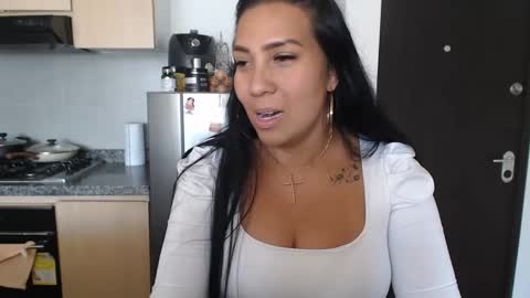 Snapshot of gaby_bluexx chatting on October 2, 5:40 pm Gaby Blue online show from October 2, 5:40 pm