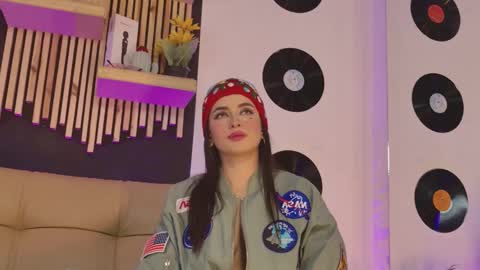 Gaby  online show from December 4, 3:03 pm