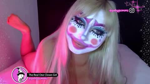 gabygumms online show from February 14, 12:56 am