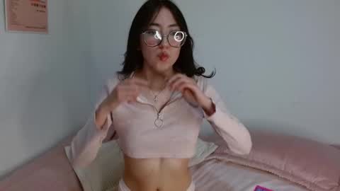 Snapshot of gabyyxoxo chatting on February 4, 8:13 am gabyyxoxo online show from February 4, 8:13 am