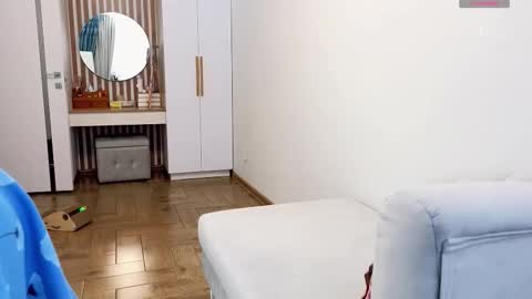 Ava online show from February 2, 7:51 am