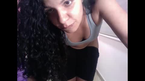 Snapshot of gatubelahotxxx chatting on January 13, 11:49 pm gatubelahotxxx online show from January 13, 11:49 pm