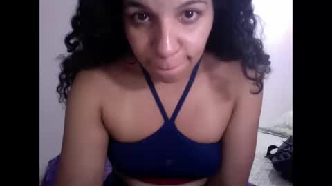 Snapshot of gatubelahotxxx chatting on January 23, 10:01 pm gatubelahotxxx online show from January 23, 10:01 pm