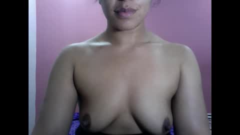 Snapshot of gatubelahotxxx chatting on December 11, 12:02 am gatubelahotxxx online show from December 11, 12:02 am