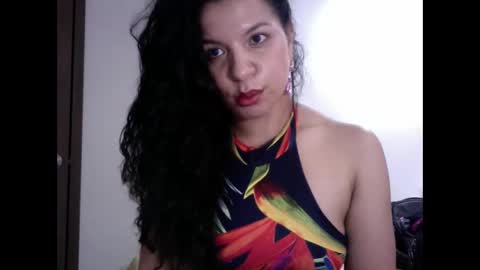 Snapshot of gatubelahotxxx chatting on December 18, 11:51 pm gatubelahotxxx online show from December 18, 11:51 pm