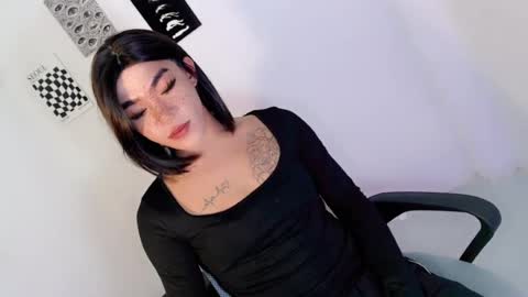 gel online show from July 25, 1:29 pm