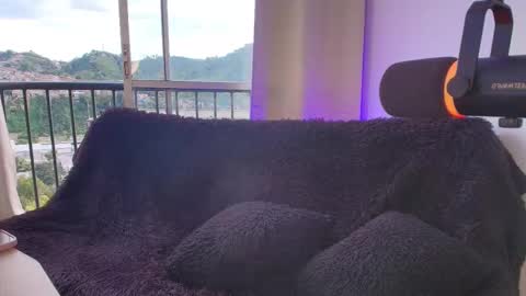 geminis11 online show from March 22, 10:27 pm