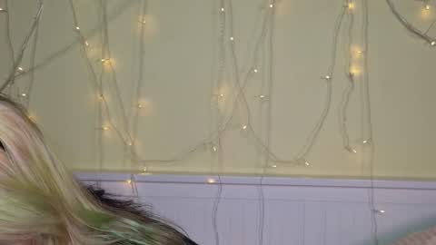 Ilona online show from November 12, 6:17 pm