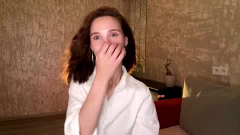 Riana online show from June 4, 2:43 pm