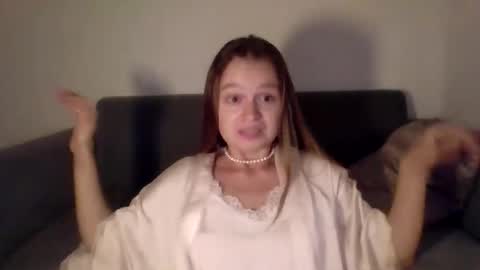 gentle_grace online show from March 13, 12:17 pm