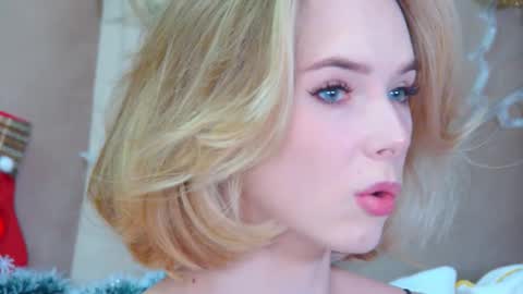 GentleRossi online show from December 5, 3:24 pm