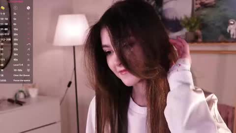 May online show from April 17, 3:30 am